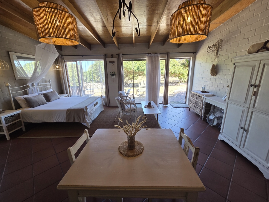 4 Bedroom Property for Sale in Trekoskraal Western Cape